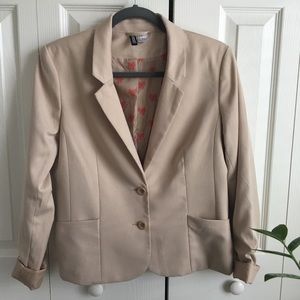 Nude blazer